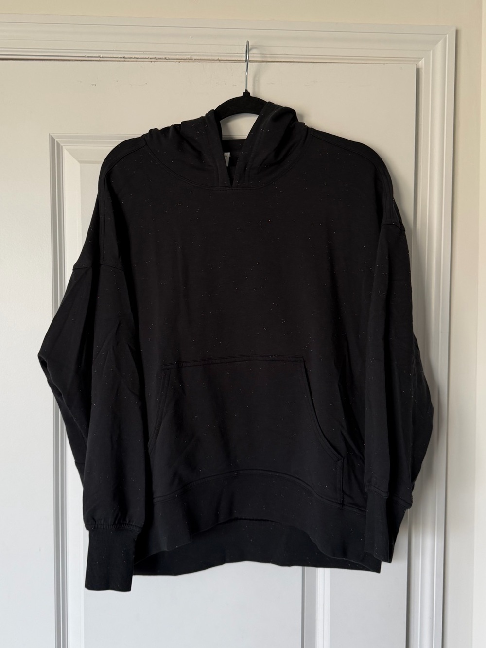 lululemon athletica LA Back in Action Black Pullover Hoodie Speckled Confetti